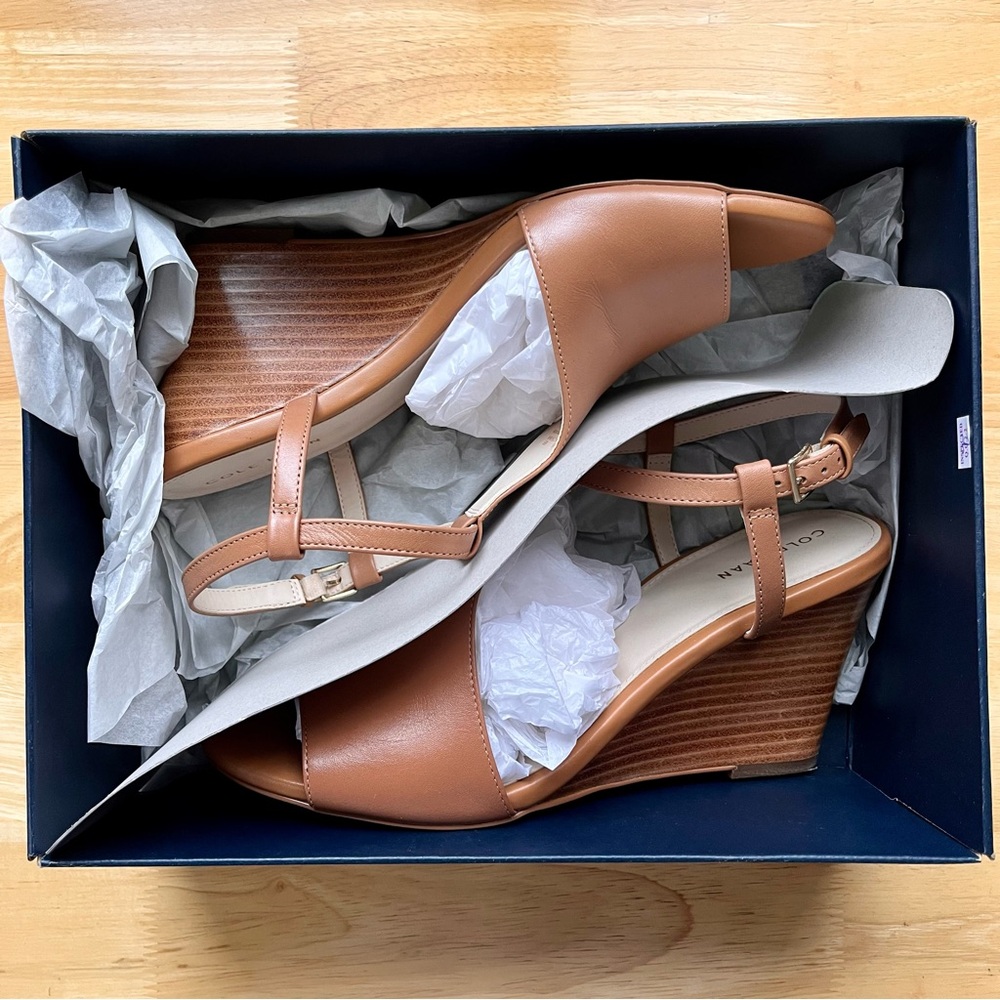 COLE HAAN Maddie Open Toe Tan Wedge Sandals, Pecan Leather, Size 8 - Picture 2 of 11